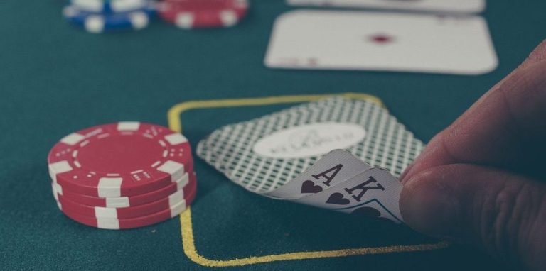 Strategi bermain kasino di ucup88 – panduan blackjack dan baccarat untuk pemain Indonesia